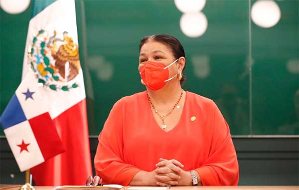 DULCE-MARIA-SAURI