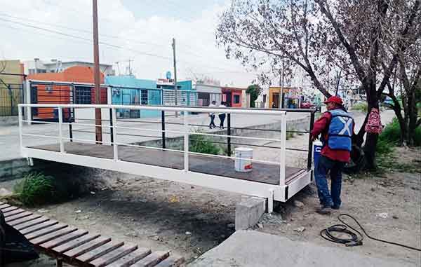 PUENTE