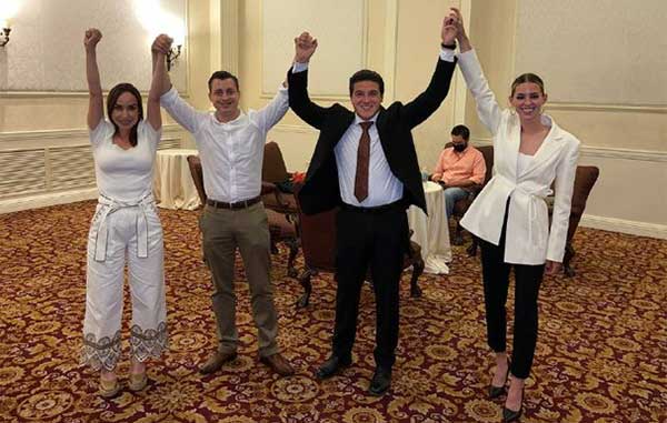 Felicita 'El Bronco' a Samuel García tras triunfo virtual en NL 1 SAMUEL 3