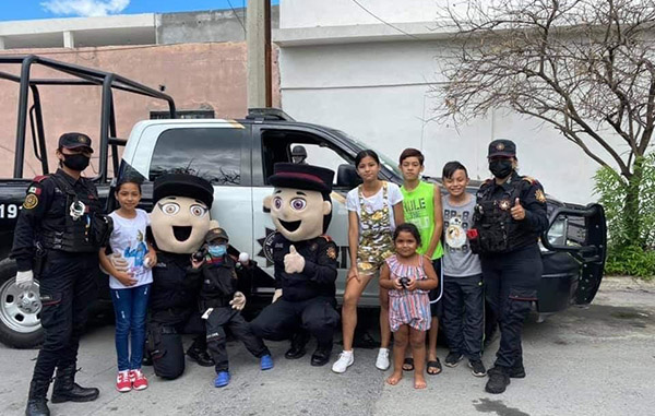 Hacen realidad sueño de niño de ser policía 3 210371997 275025467716602 3226156690886634323 n
