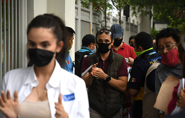 Surge confusión al recibir vacuna de Pfizer en Monterrey 2 212452711 348286020098140 200334252340888711 n