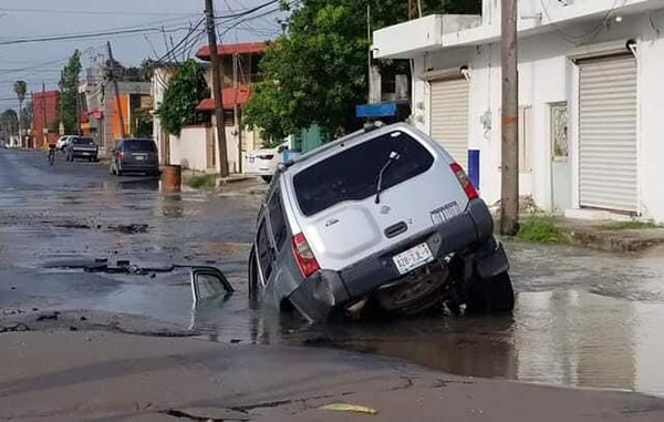 ‘Megabache’ se traga camioneta en Matamoros 1 213377132 3051565585129527 6346578018008159572 n