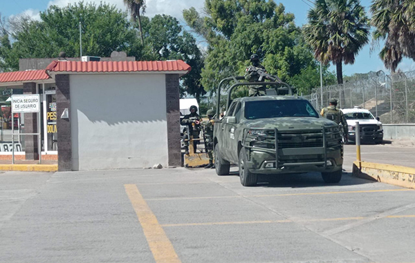 Deportan por Matamoros a Eduardo Arellano Félix 2 236058057 1300035760398815 8900039873791438661 n