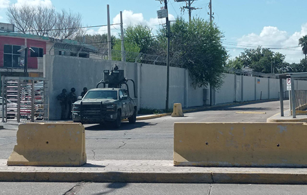 Deportan por Matamoros a Eduardo Arellano Félix 6 236642003 2974590389426058 8098137713778562545 n