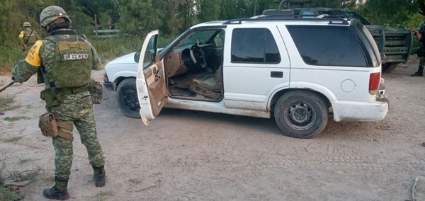 Decomisan vehículo y municiones a orillas del río Bravo 1 Decomiso 2