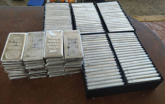 Incautan lingotes de plata en puente internacional de Nuevo Laredo 1 244973327 550573556003545 7119353399642238599 n