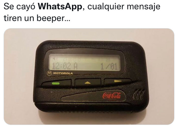 Redes sociales presentan fallas a nivel mundial 4 Memes 6