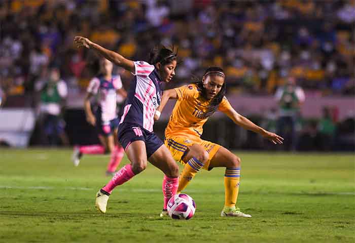 Tigres se lleva el Clásico Femenil 3 TIGRES FEMENIL 2