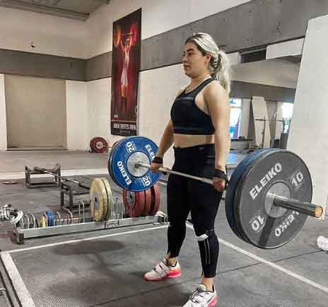 Aremi Fuentes recibe estímulo económico tras medalla en Tokio 2020 1 AREMI