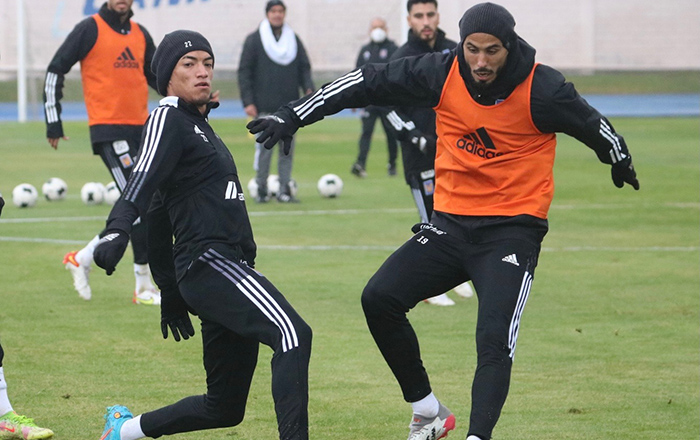 Entrena Lichnovsky con los Tigres 2 272164837 1161904121288153 2018020774151761605 n