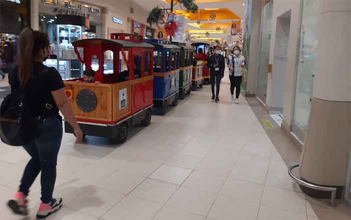 ¿Y los niños?: otra vez no entran a centros comerciales 2 TREN 1