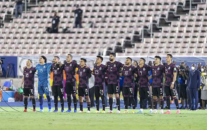 ¡Uff! México sufre, pero vence a Jamaica 2-1 2 TRI