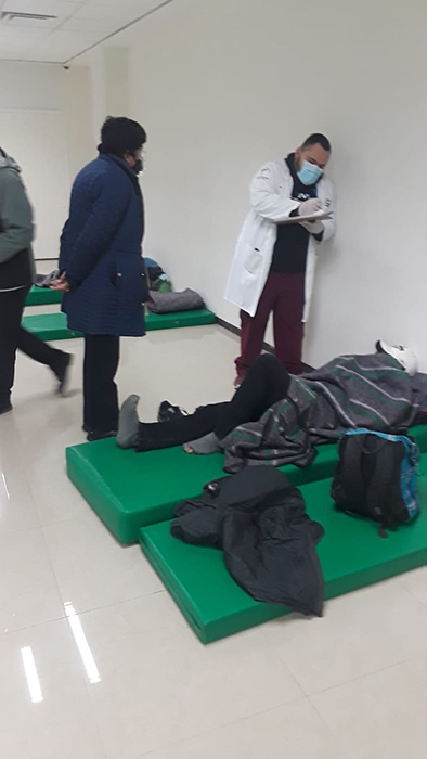 Diez personas reciben cobijo en el Polideportivo 3 272218032 1031208934126952 6655849533652466606 n