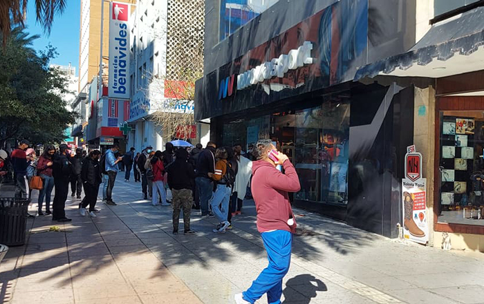 Siguen filas para boleto de Bad Bunny 2 272456737 700820737744595 5257935700964554634 n