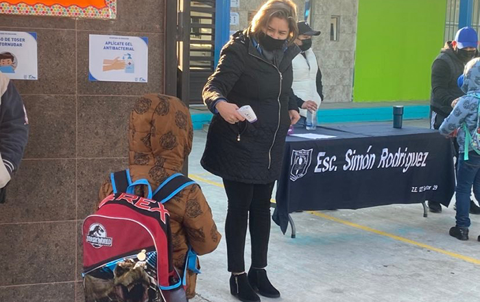 Entre adaptación y cambios retornan alumnos a clases presenciales 2 274381845 2041093396079901 8790921937032245976 n