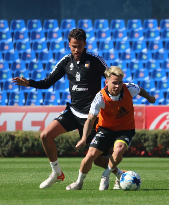 Tigres entrena con plantel completo 4 Tigres 1