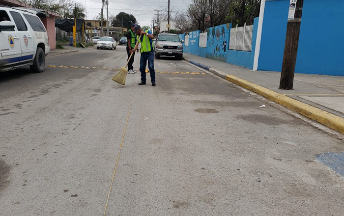 Instalan topes en zonas escolares en Río Bravo 1 275260295 714990609671499 2243777839169482723 n