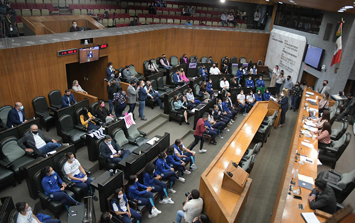Entregan reconocimiento a Rayadas en Congreso de NL 6 275393666 748461936148595 3235621028475070043 n