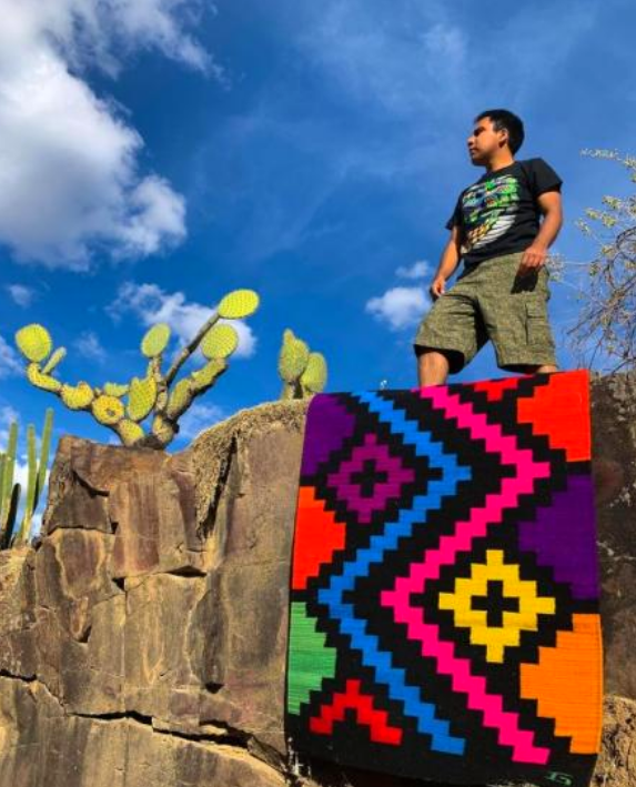 Artesano zapoteco lleva a TikTok el tejido de tapetes en Oaxaca 2 Captura de pantalla 2022 03 28 a las 3.43.48 p.m.