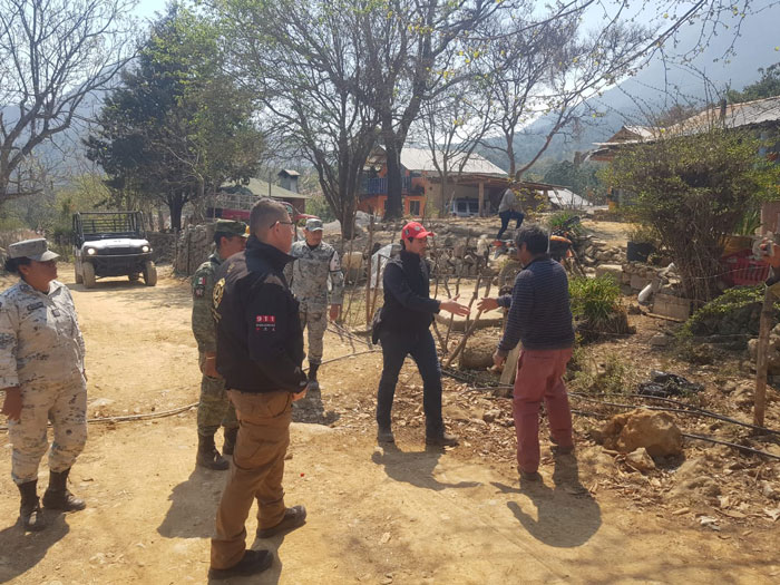 Avanza incendio forestal; evacuan familias de Potrero Redondo 3 Santiago 2 1