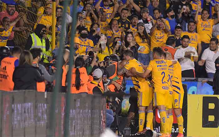 Fiesta francesa: Tigres vence 2-0 a Rayados 3 TIGRES