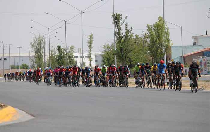 Gana José Aguirre en categoría Elite en circuito de Apodaca 12 APODACA 7