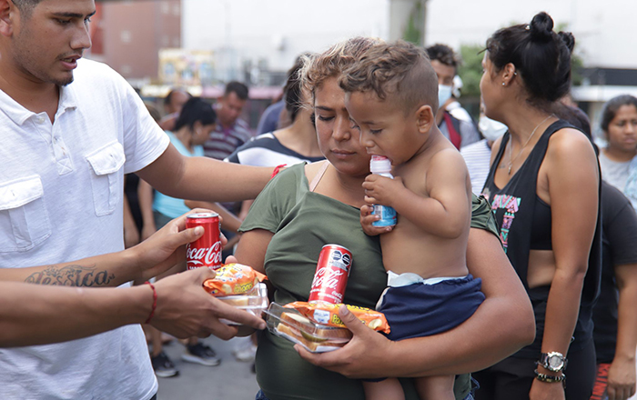 Otorgan ayuda humanitaria a migrantes 1 279224937 1245248709214503 162263515425009633 n