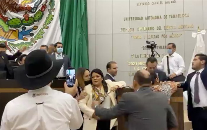 Suspenden trabajos del Congreso; PAN quería sesionar con 19 diputados 2 280754811 1174607233116332 2375120069950343746 n