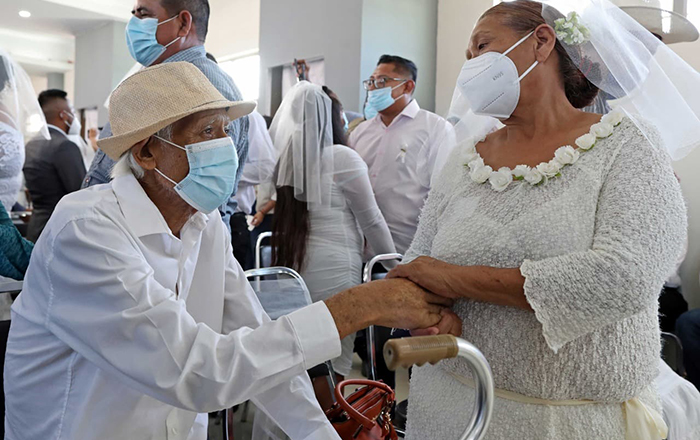 Celebra DIF Matamoros campaña de ‘Matrimonios Colectivos’ con 147 parejas 1 286730750 400185892040941 3572980300559949917 n