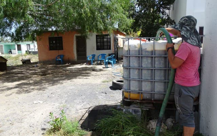 Llevan agua a Los Pinos en Río Bravo 2 289030364 761206705022336 6239239927911083018 n