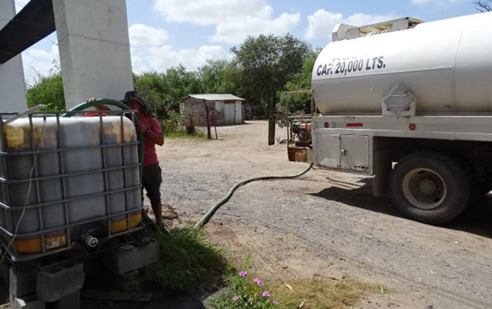 Llevan agua a Los Pinos en Río Bravo 1 289073297 1186708528818140 3397753375336034568 n
