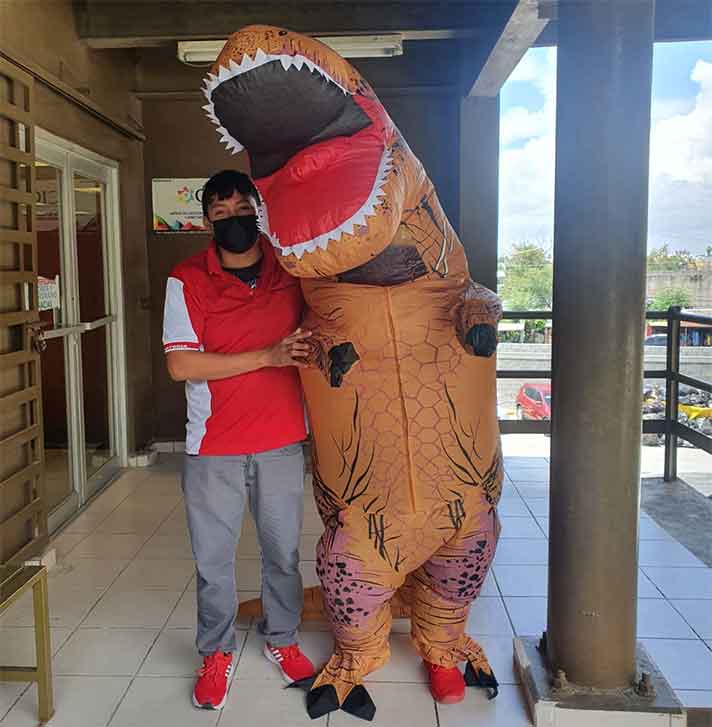 Sorprende visita de ‘dino’ en la Universidad Tamaulipeca 3 DINo 4