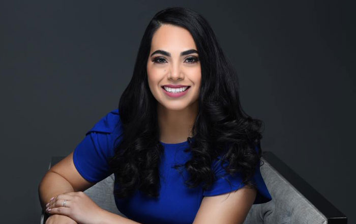 Mayra-Flores