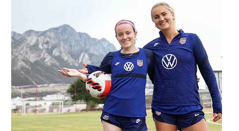 Llegando y llegando: Estados Unidos ya entrena en Monterrey 1 USA FEM