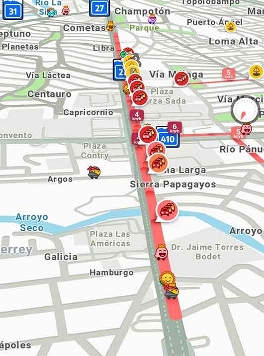 Bloquean de nuevo avenida regia Garza Sada por falta de suministro de agua 2 bloqueo3