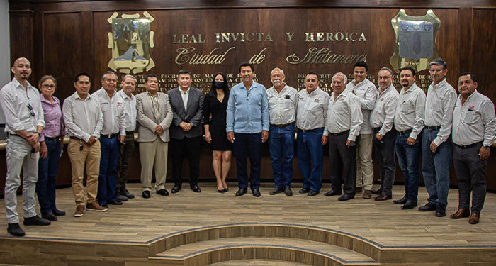 Anuncia avances de proyectos del metrobús y centro de convenciones