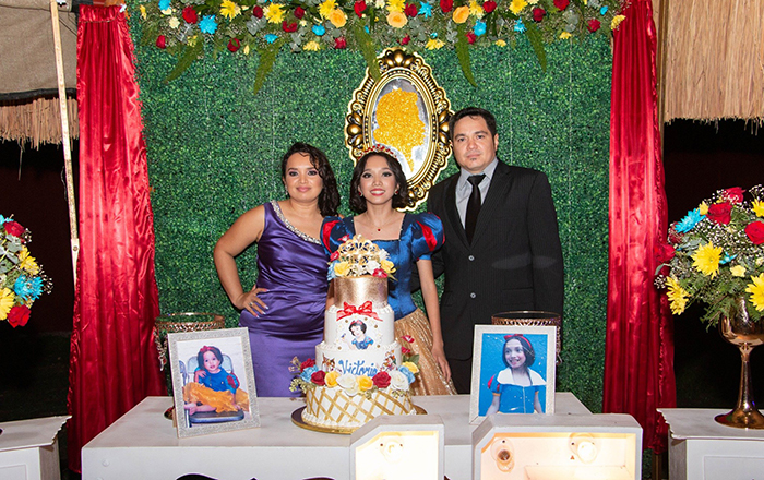 Festeja sus 15 años con temática de Blanca Nieves 3 294756382 1482727462162247 2707572927604678836 n