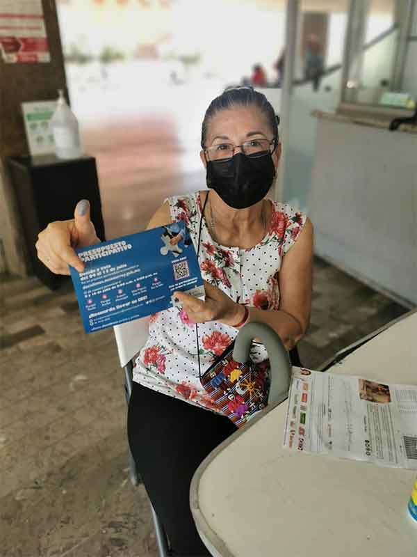 Últimos días para votar proyectos en Monterrey 1 ABUELITOS 2