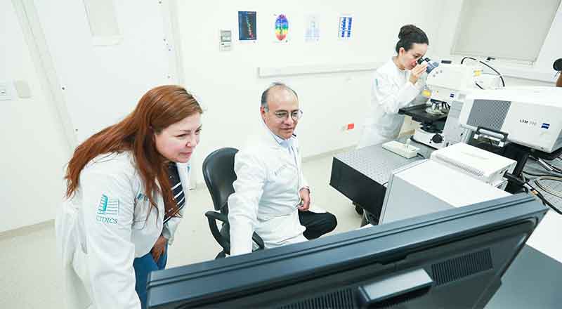 DOCTORES-UANL