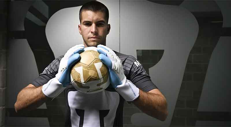 JULIO-GONZALEZ-PUMAS