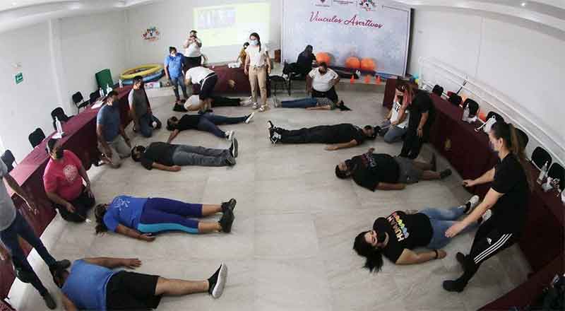 Capacitan a padres para atender mejor a hijos con discapacidad 1 NUEVO LAREDO 2 4