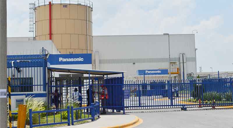 Ya pagaron: Reciben obreros bono en Panasonic 1 PANASONIC 2