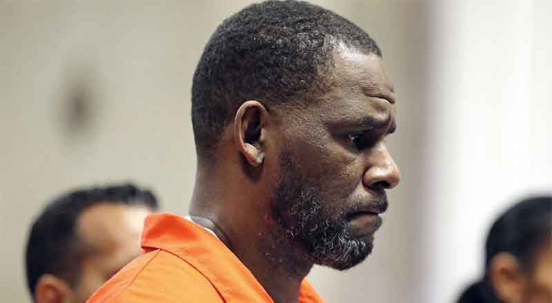 R. Kelly avisará que es un agresor sexual y seguirá en la cárcel 1 R KELLY