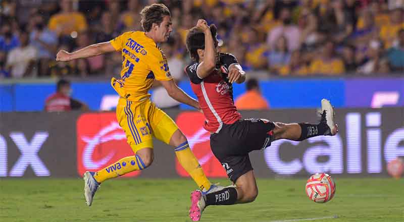 Tigres vence al Atlas 2-0 y se coloca en tercer lugar 3 TIGRES 4 1