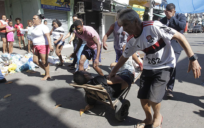 Mueren 25 tras operativo en favela brasileña 1 bra
