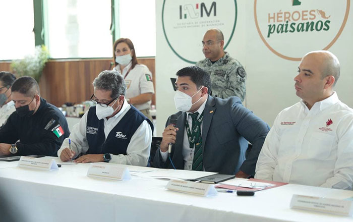 Tendrán paisanos seguridad y atención al cruzar por Nuevo Laredo 1 es 2