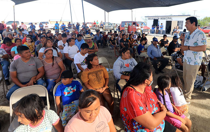 Entrega Mario López apoyos a las familias del Poblado La Capilla 1 sod