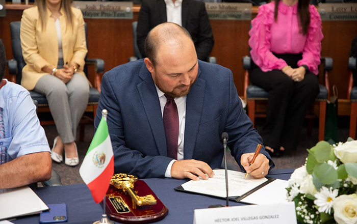 Firman acuerdo de hermandad alcaldes de Río Bravo y Weslaco 4 296170952 456481926083471 8534218592653425312 n