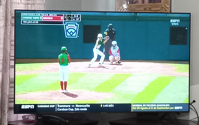 En el hogar del pitcher Padilla disfrutan el juego de México en Williamsport 1 296566458 454758229888127 6928726760226576517 n