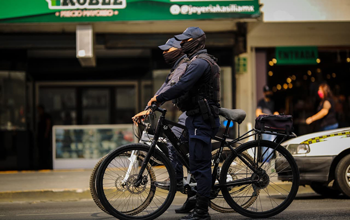 Inicia hoy Policía Regia operativo de seguridad en el Centro por compras de útiles escolares 1 298695602 605208277908885 5814601942508038646 n